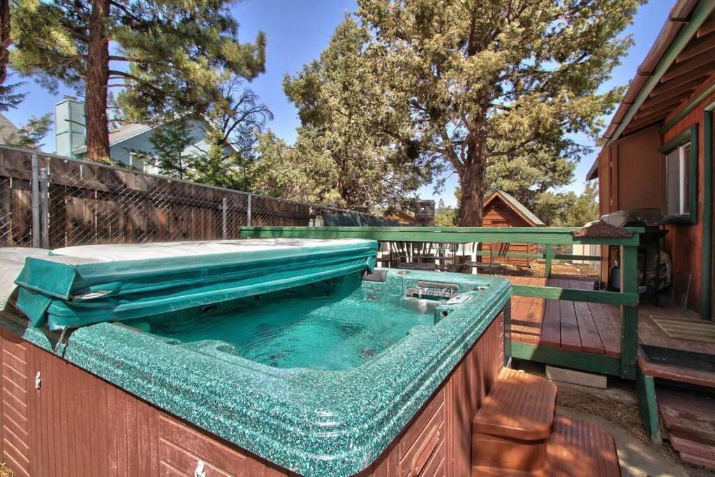 Los Osos Cozy Cabin With Private Spa And Bbq Villa Биг Беър Лейк Екстериор снимка
